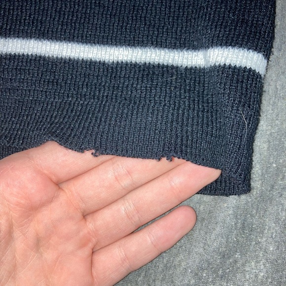 Prince & Fox Size Small Long Sleeve Striped Crop Top - Picture 3 of 3